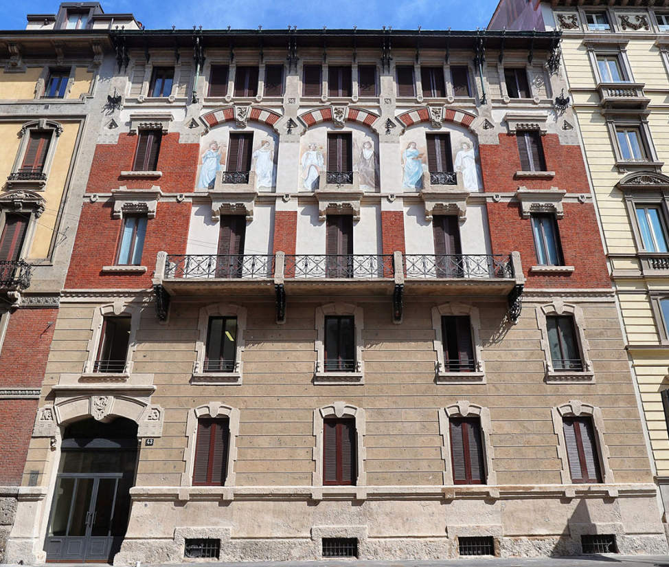 Milano (MI) - Edificio vincolato Corso Monforte, 43