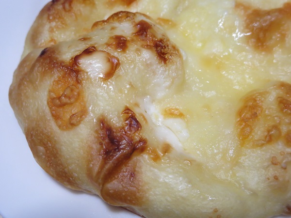 リヨン SUDA COREのチーズずくしの別角度からの近影写真。