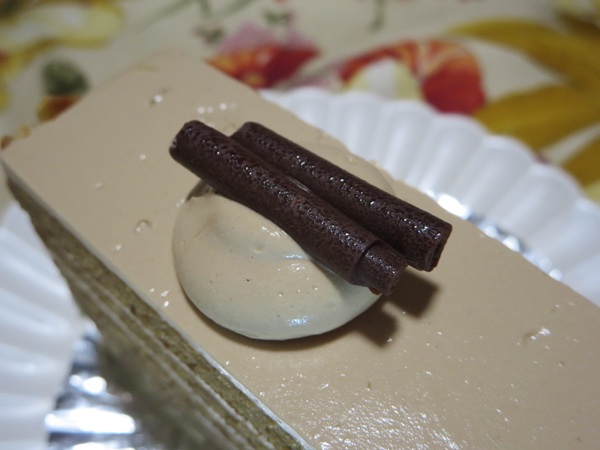 モガール洋菓子店のコーヒーケーキの近影画像。