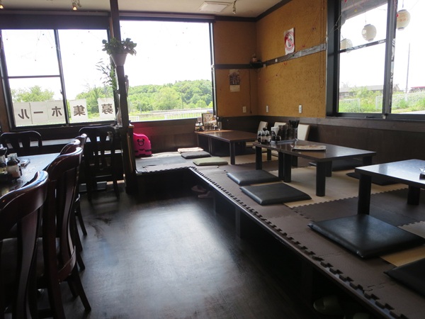 加曾利屋の店内の様子。