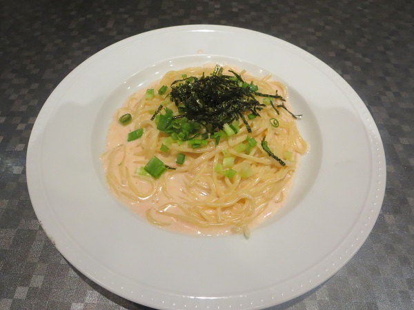 大福の明太子クリームパスタの全体画像。