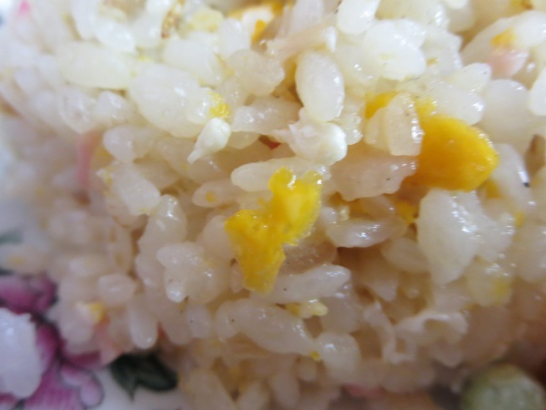 中華 コナンのチャーハンの別の玉子の近影画像。