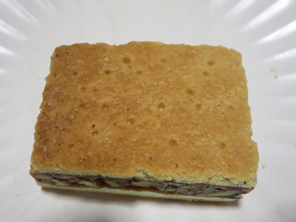 シューベルトのエンガディナーの裏面の近影画像。