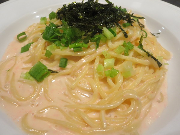 大福の明太子クリームパスタの近影画像。
