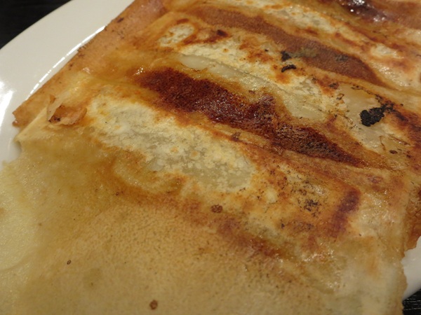 中華料理 華龍の棒餃子の近影画像。