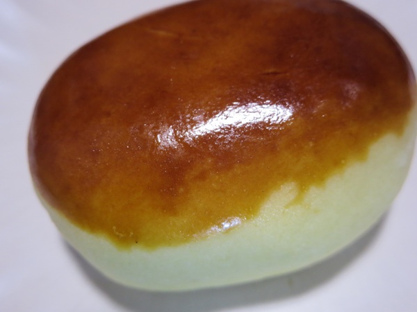 和菓子や 栗山菓舗の栗まんじゅうの近影画像。