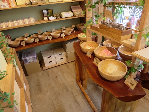 菓子工房 雅の店内の様子。