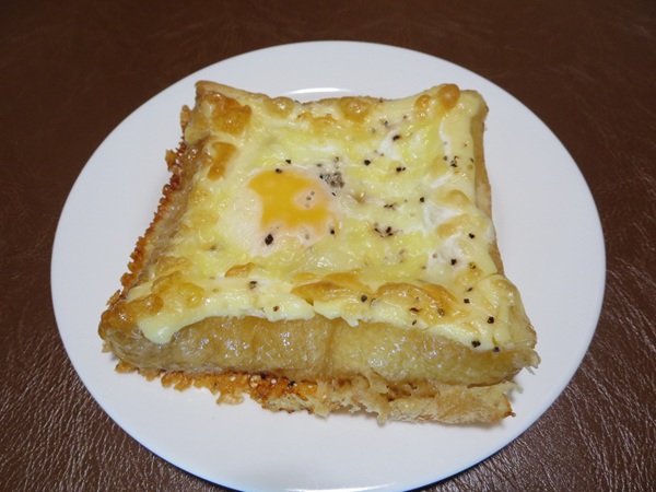 BAKERY＆cafe 辰巳俱楽部（ラピュタ風パン）