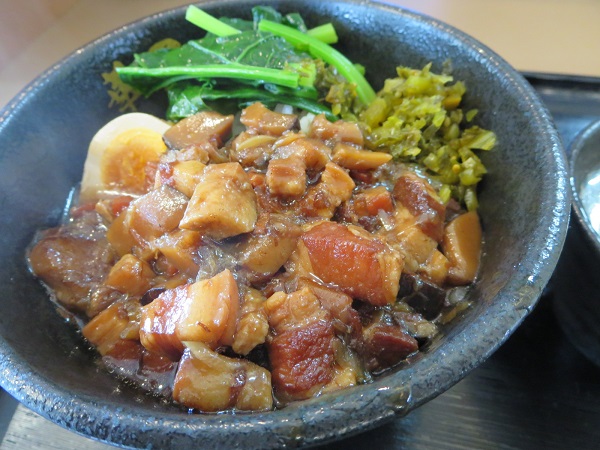 台湾魯肉飯華屋の台湾魯肉飯の近影画像。