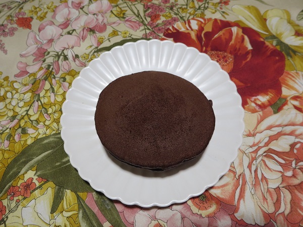 月廼舎のココアどら焼の全体画像。