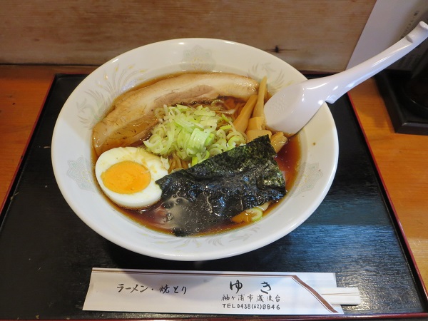 ゆきのラーメンの全体画像。