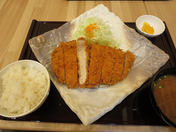 とんかつ 林（リブロース）