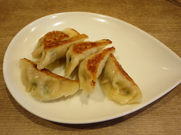 中華洋食食堂 あゆた（餃子）