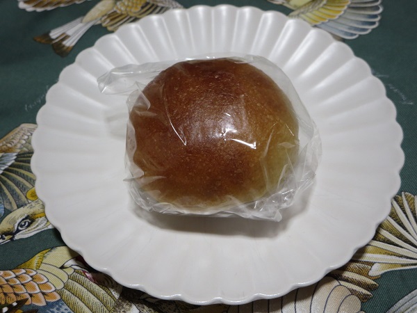 BundBakeryのあんぱんの全体画像。