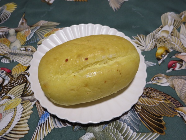 麻布十番モンタボーのじゅわっとはちみつロールの全体画像。