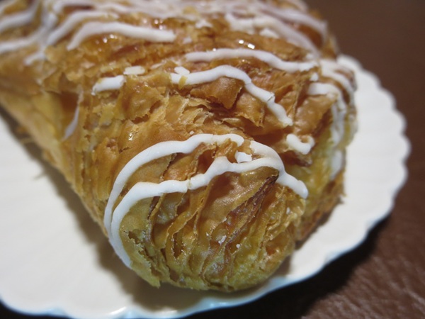 BAKERY 1960のリンゴスターの近影画像。