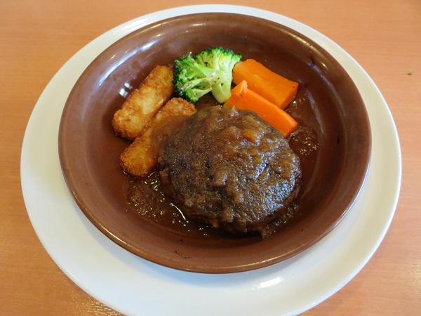 ガスト（粗挽き肉厚ステーキ風ハンバーグ）