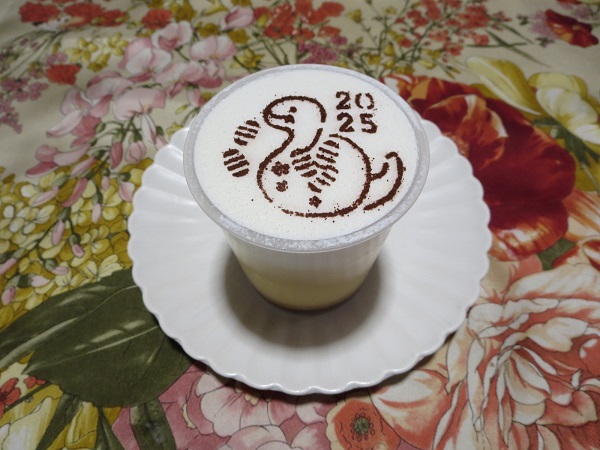 パステルのNEW YEARプリンの全体画像。