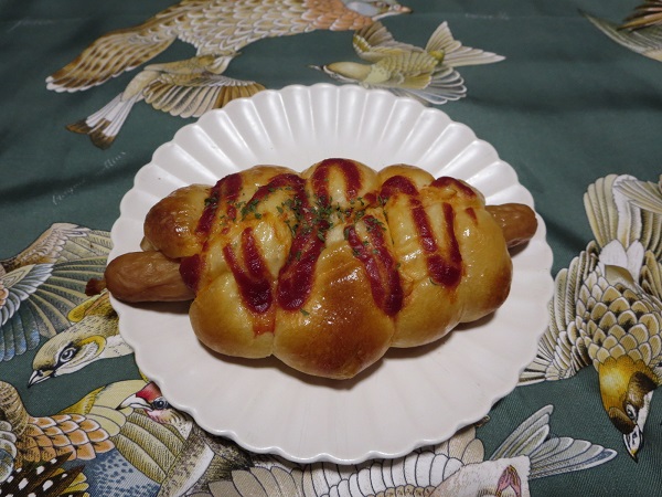 レンガのおうちのソーセージの全体画像。