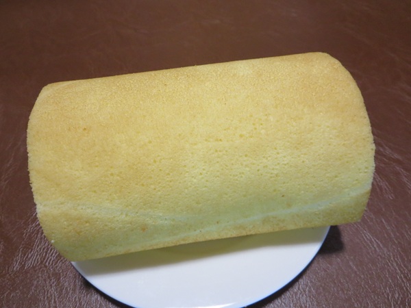 ルミエールのたまごロールの別角度からの近影画像。