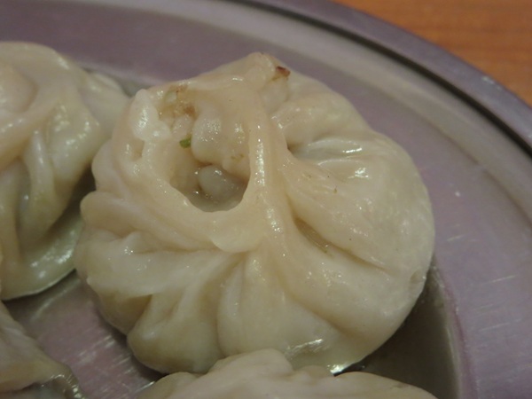 シータラのモモの近影画像。