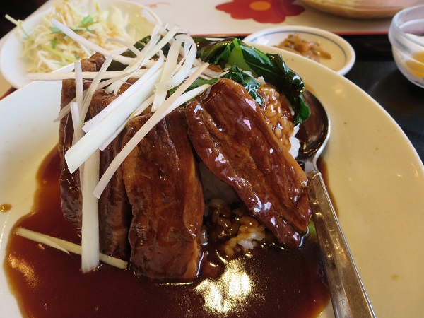 萬福（豚角煮丼）