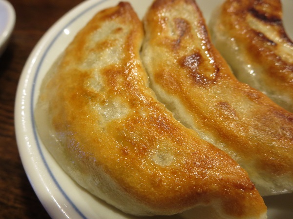 光そばの餃子の近影画像。