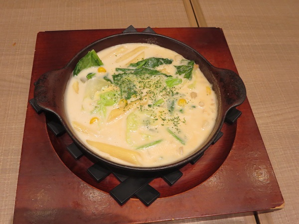 ブレッドガーデン（濃厚クリーミーな食べるクラムチャウダー）