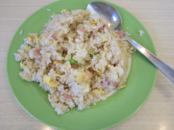 大衆中華 ホサナ（五目チャーハン）