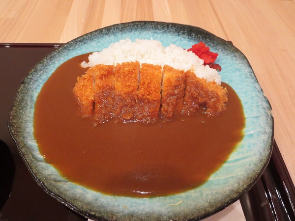 とんかつ 林のロースカツカレーの画像。