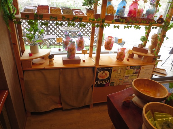菓子工房 雅の店内の様子。