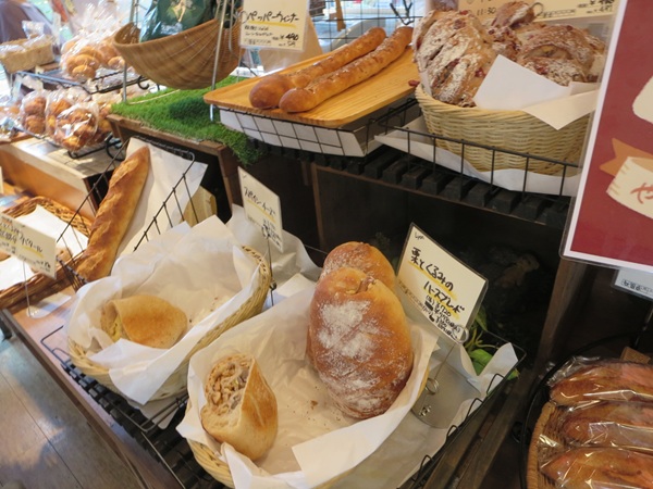 リヨンSUDA COREの店内の様子。