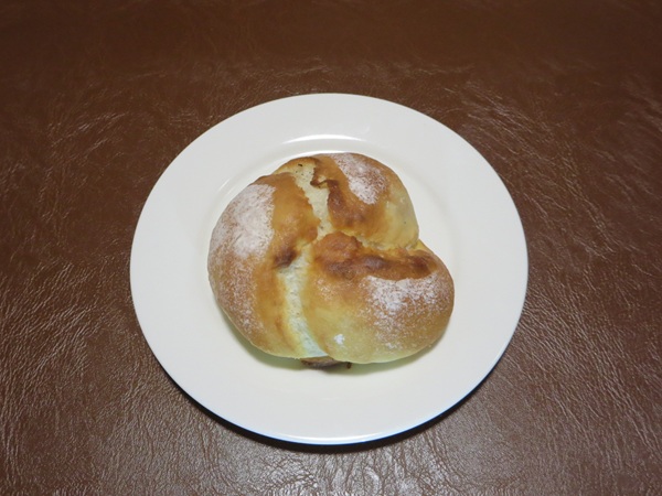 Warabeya Bakeryの里芋の香りの全体画像。