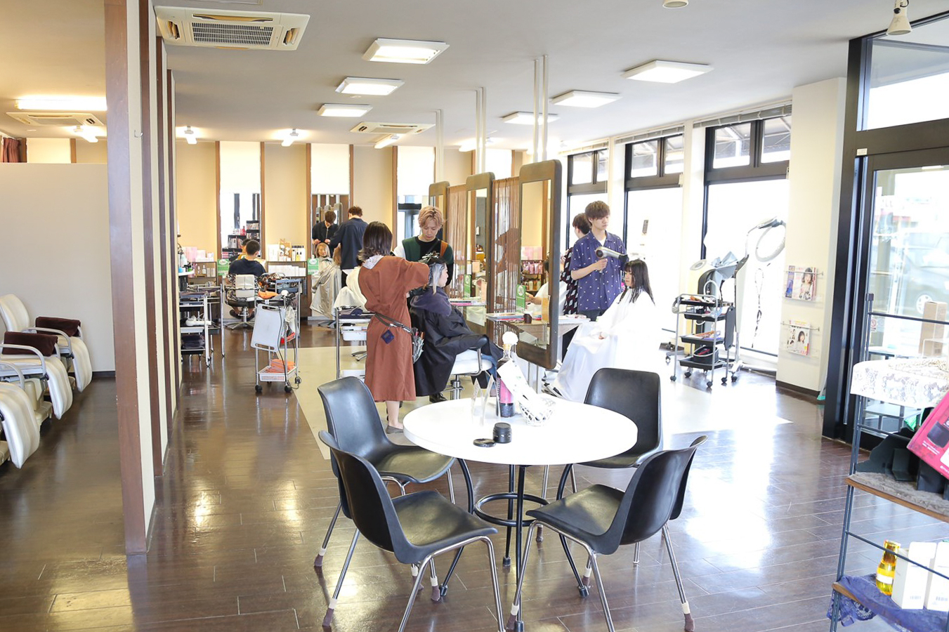 Lala Hair 岩見沢店 Lala Hair Vanvan Lala Hair 岩見沢店 Lala Hair Vanvan