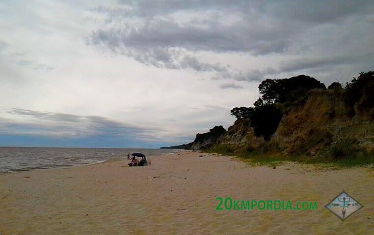 Desde la Playa Mauricio (Barrancas)