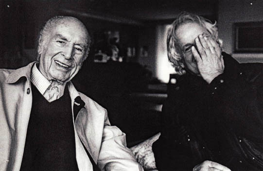 LSD-Endecker Dr. Albert Hofmann im 100. Lebensjahr zu Hause in Burg i.L. (Foto Hugo Jaeggi)