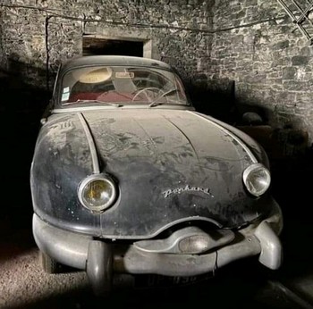 Voiture ancienne