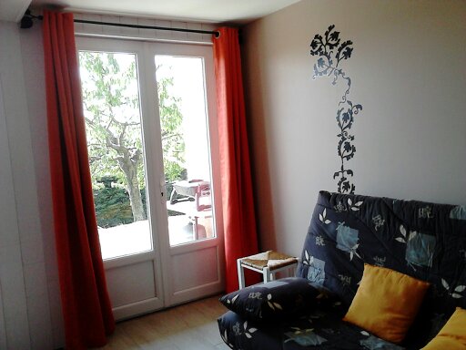 Le salon donnant sur la terrasse