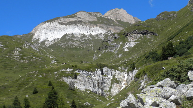 Dolomitschichten im Binntal