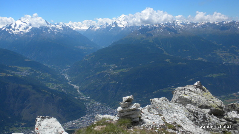 trotz einigen Wolken eine geniale Aussicht vom Gärsthore