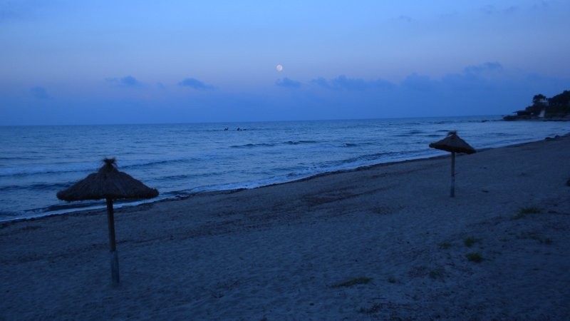 auch den Vollmond können wir in Korsika geniessen