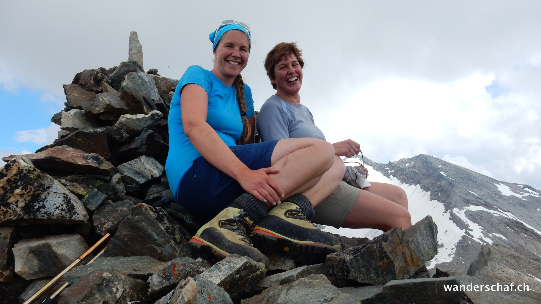 Gipfelglück auf dem Nollenhhorn