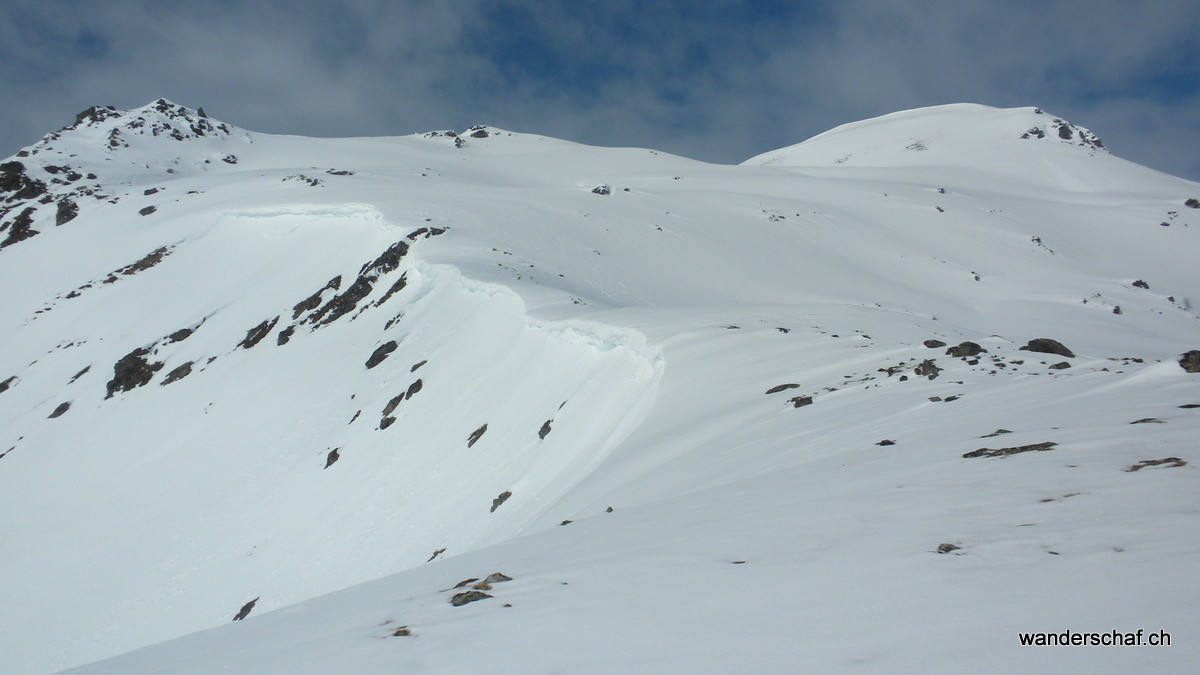 Blick von der Fuorcla Sassalba zum Gipfel Muntet