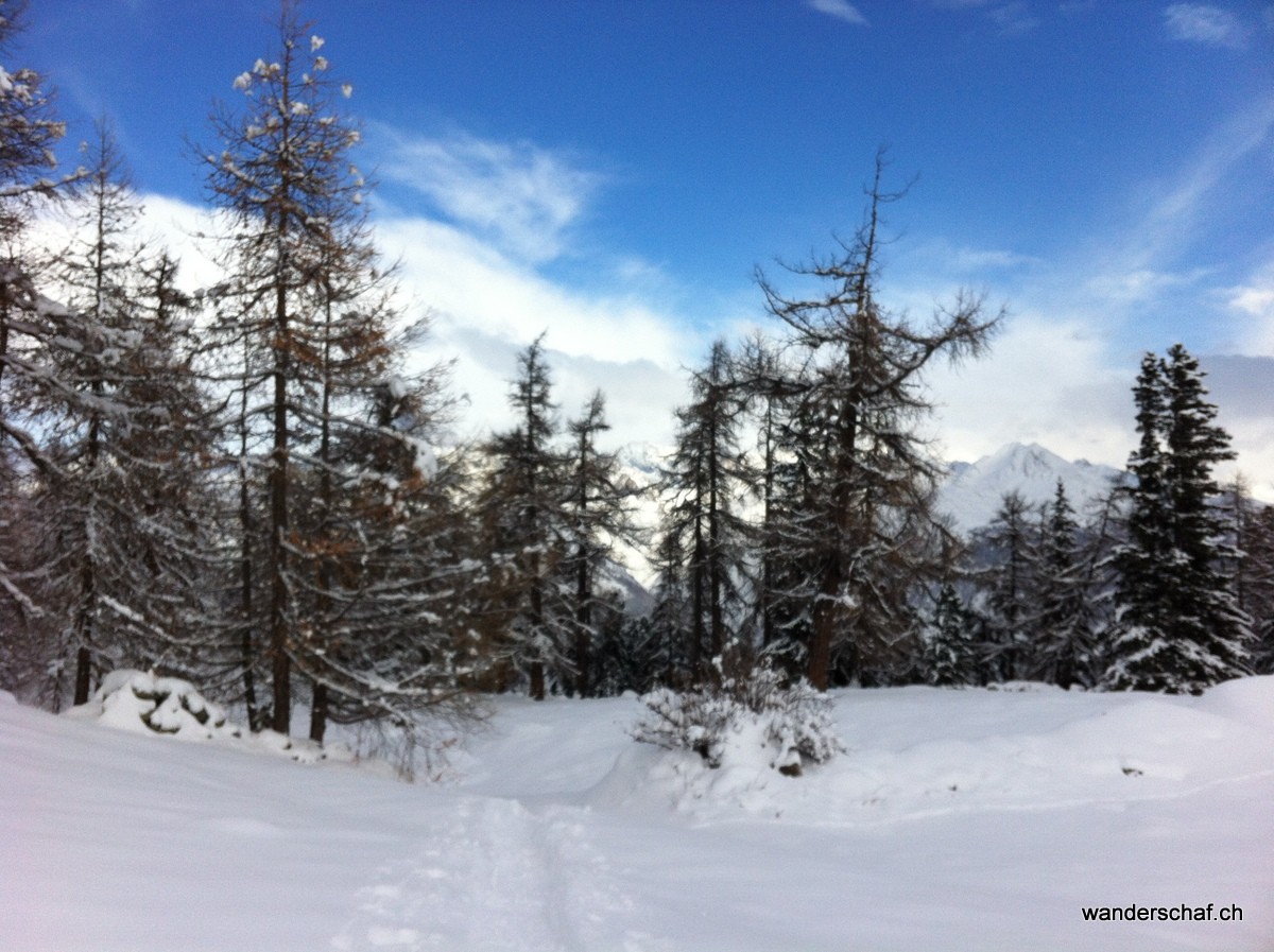 blau Löcher in Sicht.....wir hoffen auf Sonne