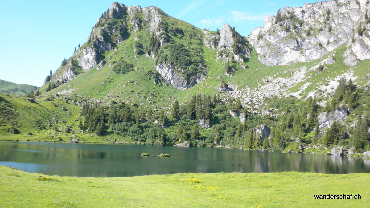 der Seebergsee lokt schon jetzt für eine Abkühlung...aber das muss warten