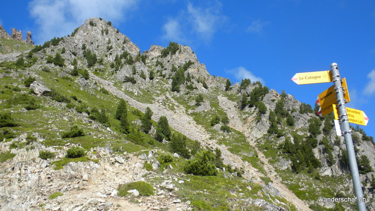 hier wäre anscheinend die beschriebene Route dem Bergweg gefolgt