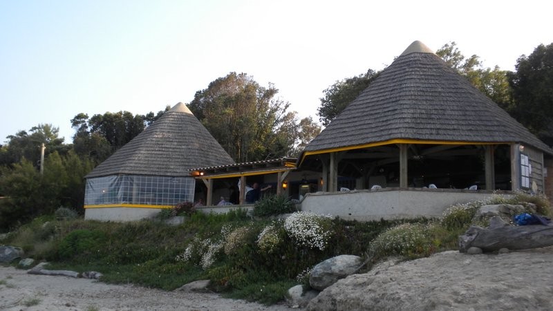 fast jeden Abend gibt's hier, in diesem gemütlichen Strandbeizli unser Nachtessen