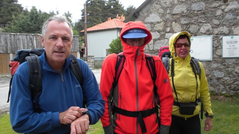 ein eisiger Wind bläst uns um die Ohren.....es war auch schon wärmer auf Korsika ;o)