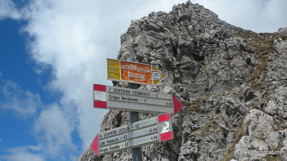 im Abstieg über den spannenden Sentiero Cecilia