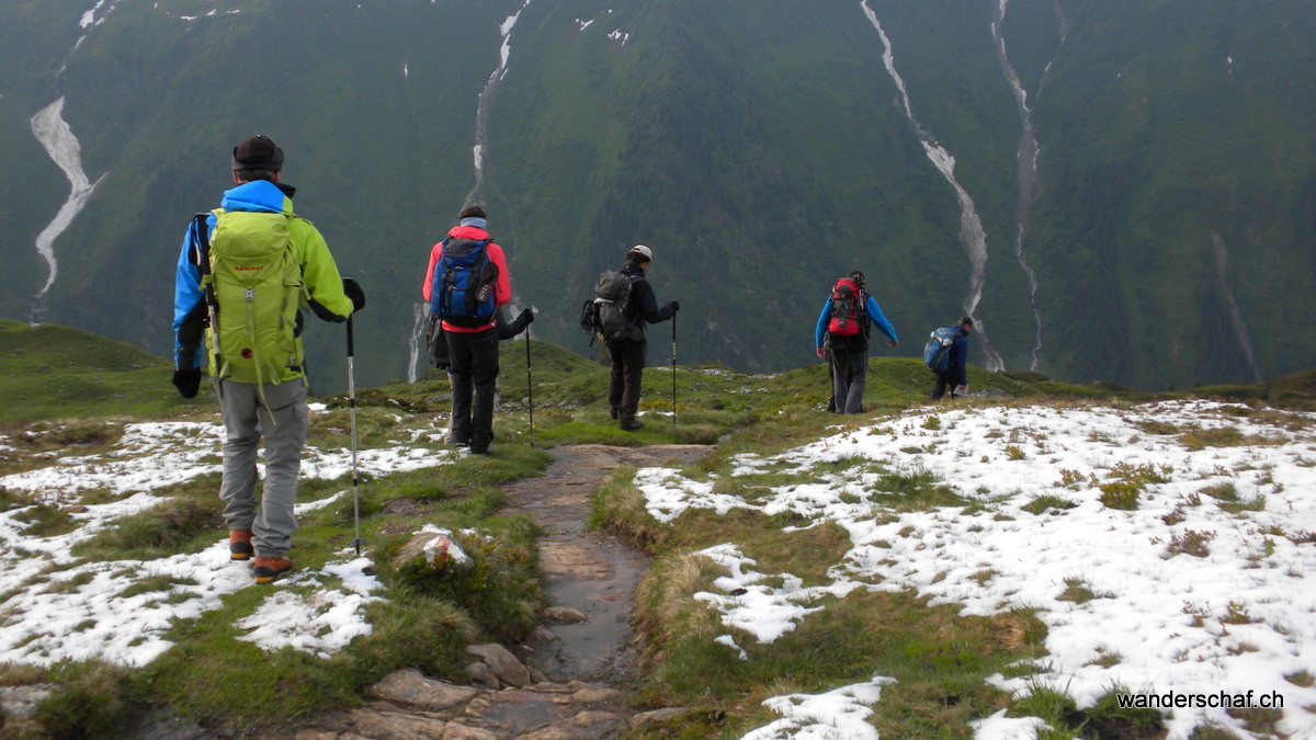 endlich mal ohne Regen.....im Abstieg zum Golzernsee